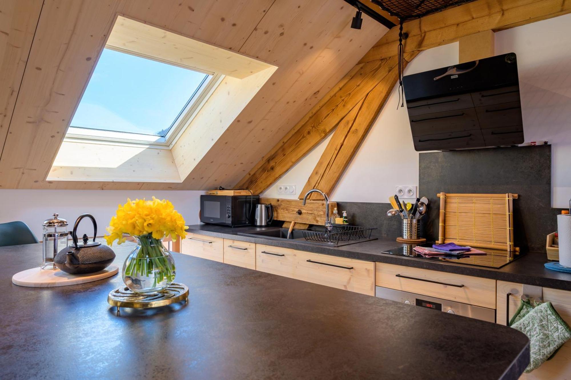 Sous Le Toit De Marie Et Jean Apartment Ла Брес Екстериор снимка